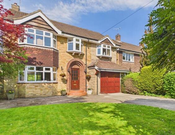4 bed property, in Church Road, £665,000