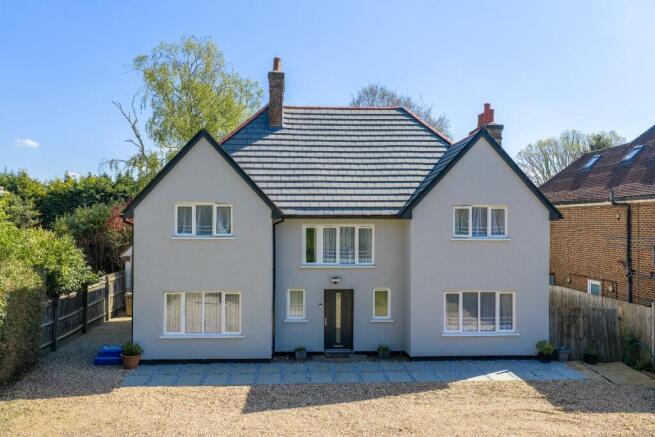 5 bed property, in London Road, £1,100,000