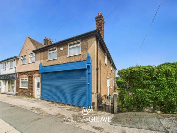 4 bed property, in Conway Road, £250,000