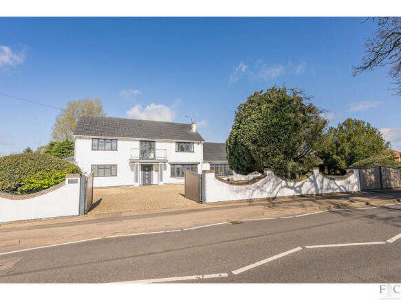 5 bed property, in Cosby Road, £1,000,000