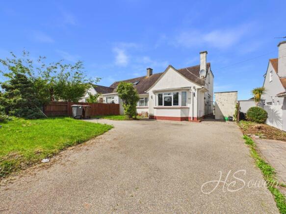 4 bed property, in Marldon Road, £300,000