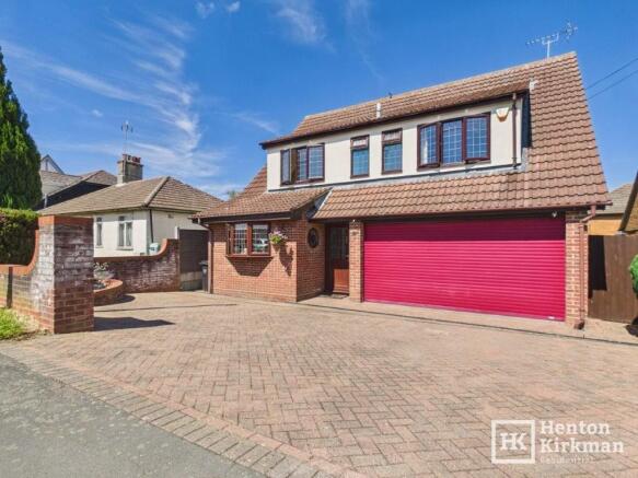 4 bed property, in Brightside, £700,000