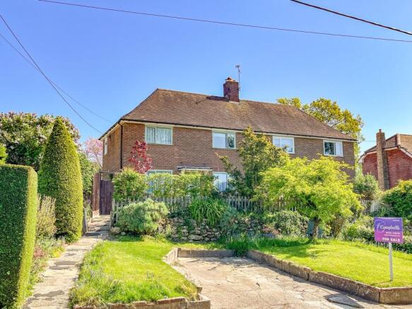 3 bed property, in Netherfield Hill, £350,000