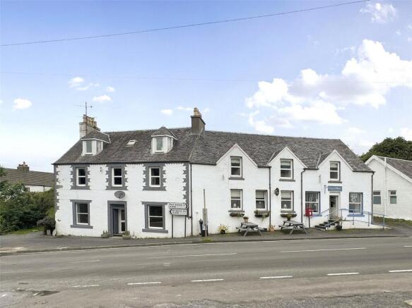7 bed property, in Craigard, £475,000