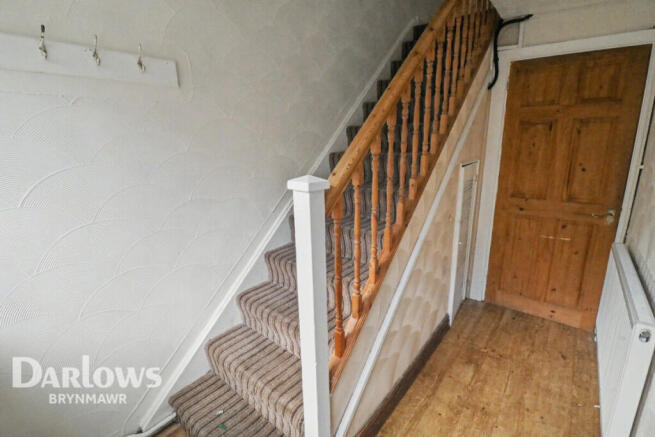 3 bed property, in East Pentwyn, £110,000