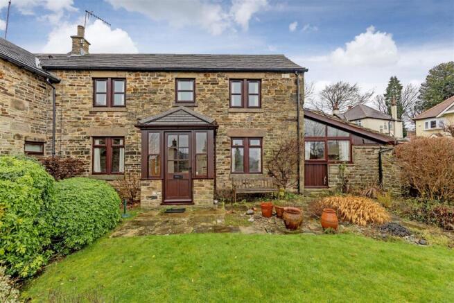 3 bed property, in Whirlow Farm Mews, £400,000