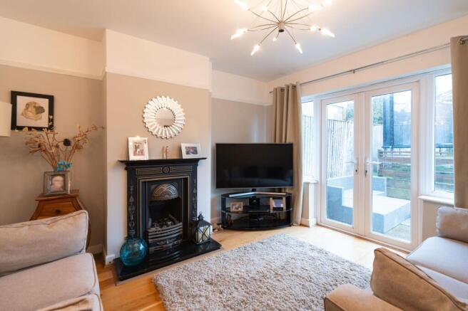 4 bed property, in Melton Drive, £535,000