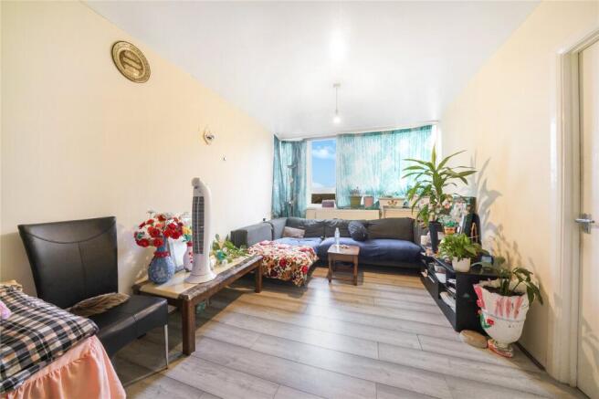1 bed property, in Ryan Court, £170,000