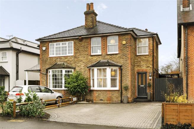 3 bed property, in Freelands Road, £995,000