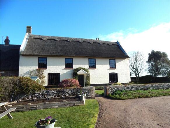 6 bed property, in Blacksmiths Lane, £875,000