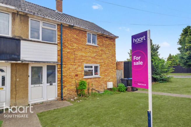 3 bed property, in Glenville Avenue, £450,000