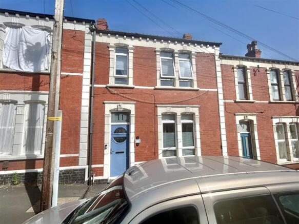 3 bed property, in Penpole Avenue, £365,000