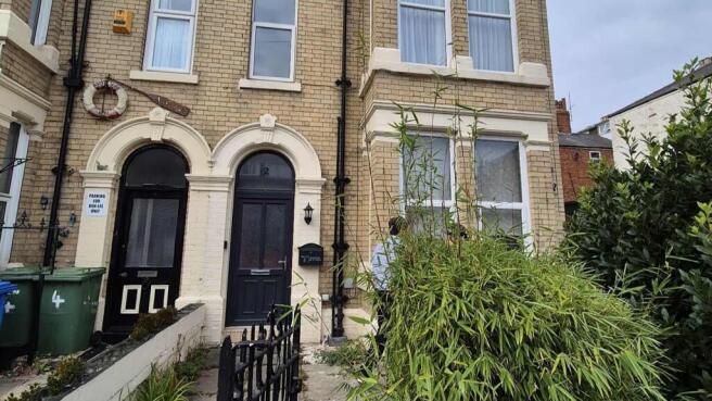Land, in 2 Vernon Road, £270,000
