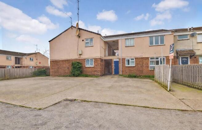 1 bed property, in Greystoke Road, £159,000
