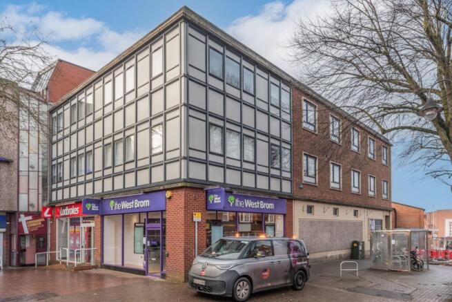 1 bed property, in Unicorn Hill, £75,000