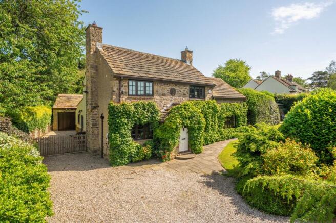 3 bed property, in Barrowby Lane, £1,500,000