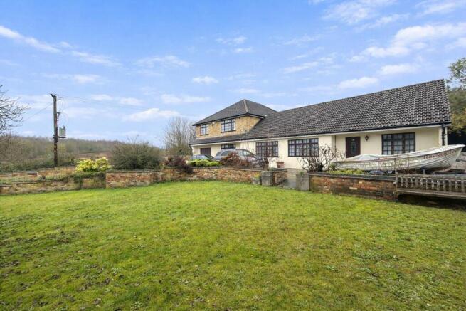 7 bed property, in Rochester Road, £1,000,000