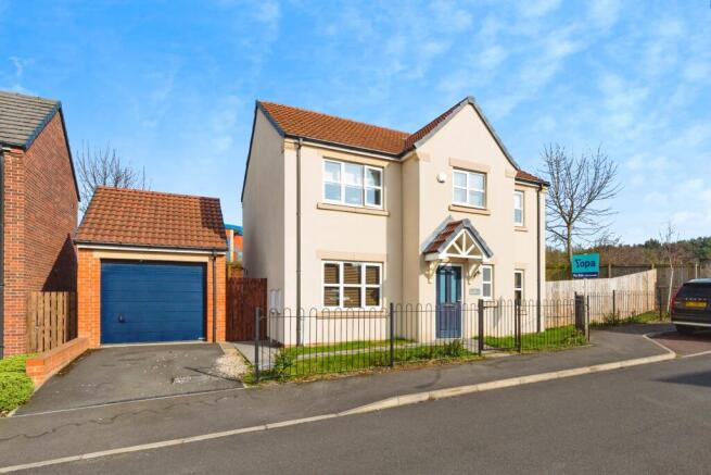 4 bed property, in Hewick Road, £220,000