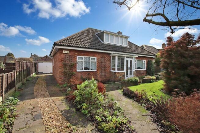 3 bed property, in Glebe Road, £235,000