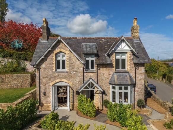 3 bed property, in The Manse, £1,250,000