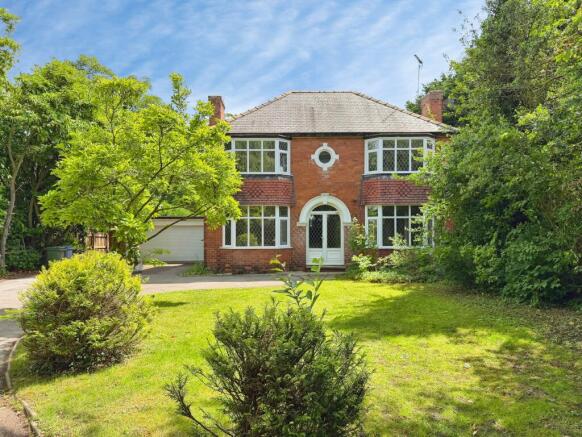 4 bed property, in Bawtry Road, £700,000