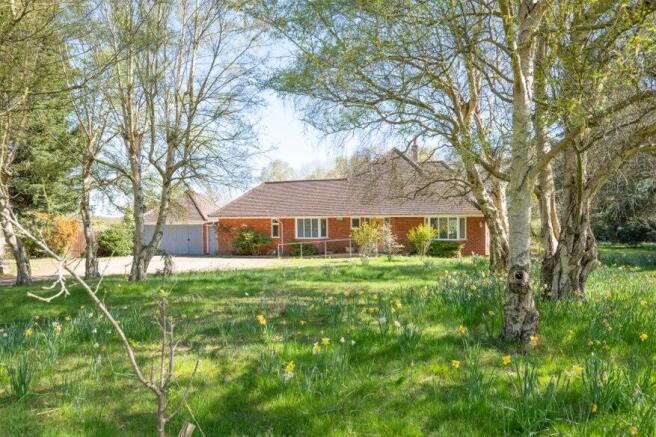 4 bed property, in Leiston Road, £695,000