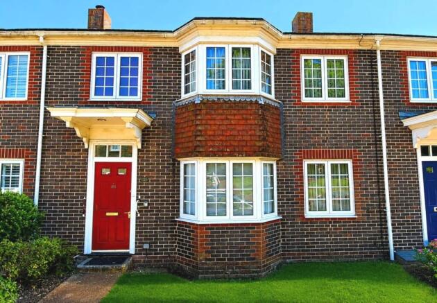 4 bed property, in Cluny Street, £699,950