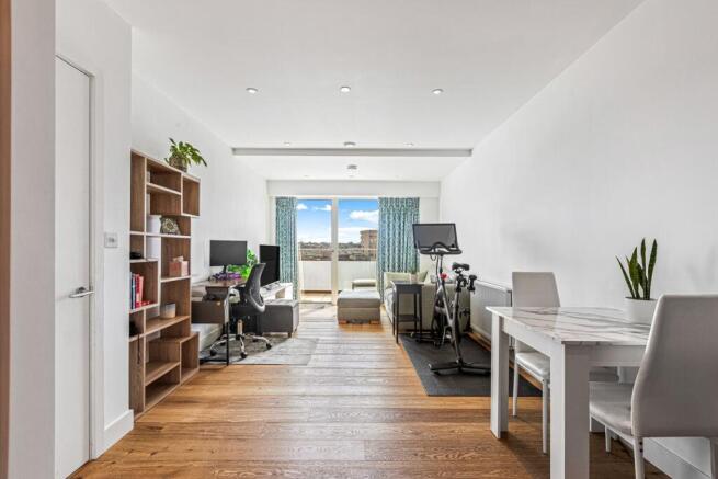 1 bed property, in Rennie Street, £385,000