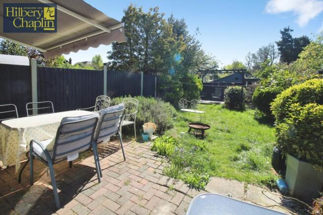 4 bed property, in Western Road, £600,000