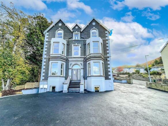 11 bed property, in Puffin House, £750,000