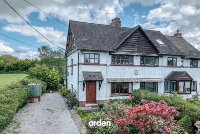 3 bed property, in Whittington, £399,950