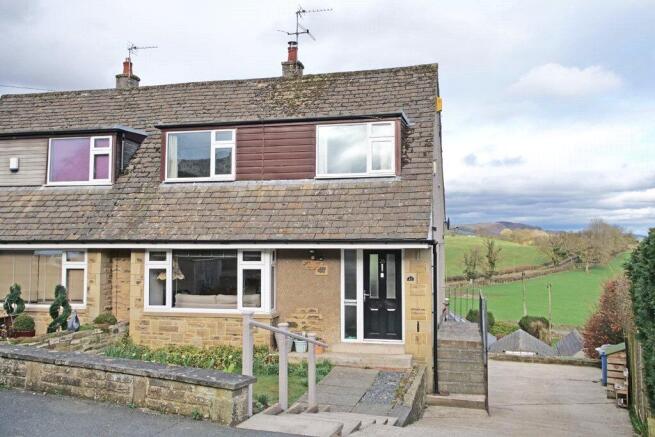 3 bed property, in 26 Tarn Moor Crescent, £399,000