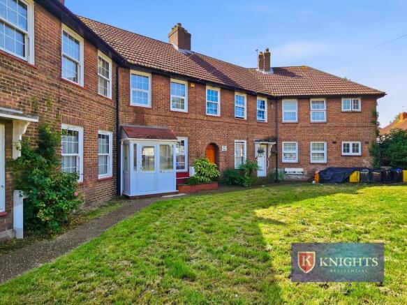 3 bed property, in Fenton Road, £500,000