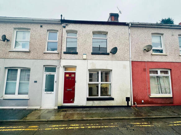 3 bed property, in Arail Street, £110,000