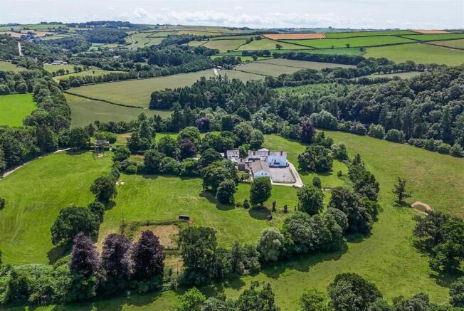 31 bed property, in North Devon, £1,200,000