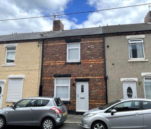 2 bed property, in 13 Eighth Street, £10,000