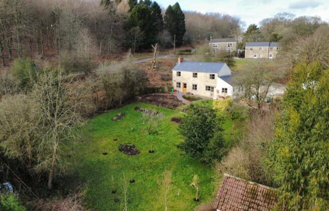 3 bed property, in Bracken Cottage, £450,000