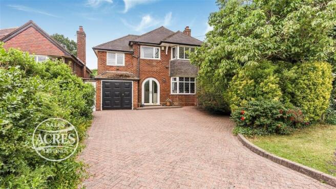 4 bed property, in Rosemary Hill Road, £775,000
