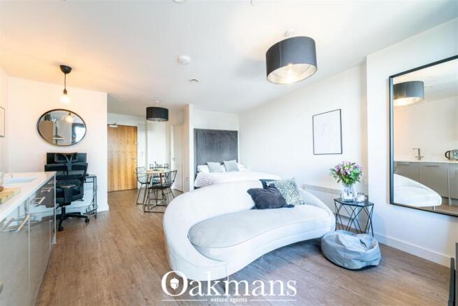 1 bed property, in Sheepcote Street, £135,000