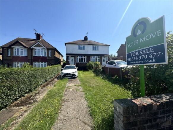2 bed property, in Pump Lane, £325,000