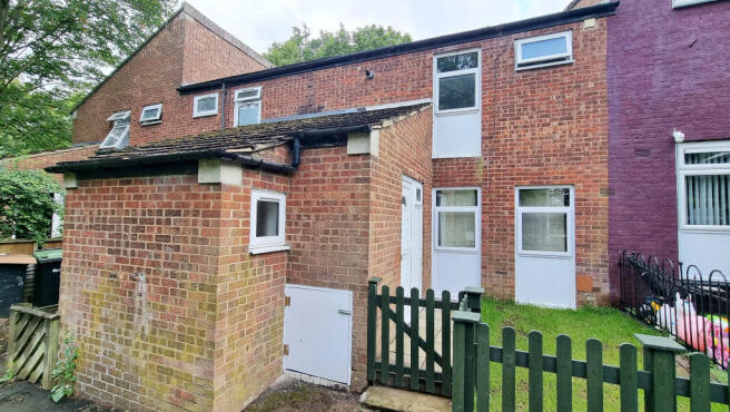 3 bed property, in Gannet Lane, £180,000