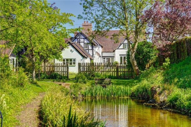 5 bed property, in Kington, £800,000