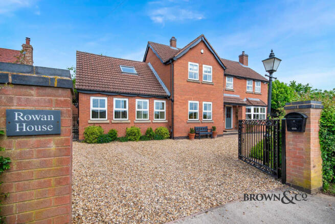 4 bed property, in Burnmoor Lane, £625,000