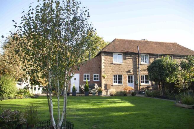 3 bed property, in Coxham Lane, £650,000