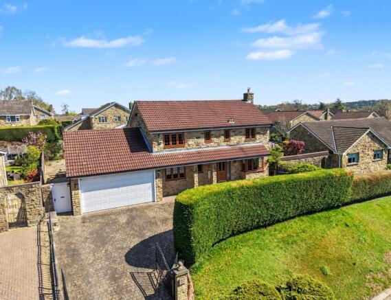 4 bed property, in Fulwith Road, £750,000