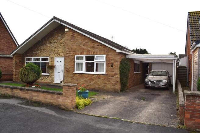 3 bed property, in Kennedy Close, £315,000