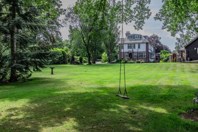 5 bed property, in Jacksons Edge Road, £1,750,000