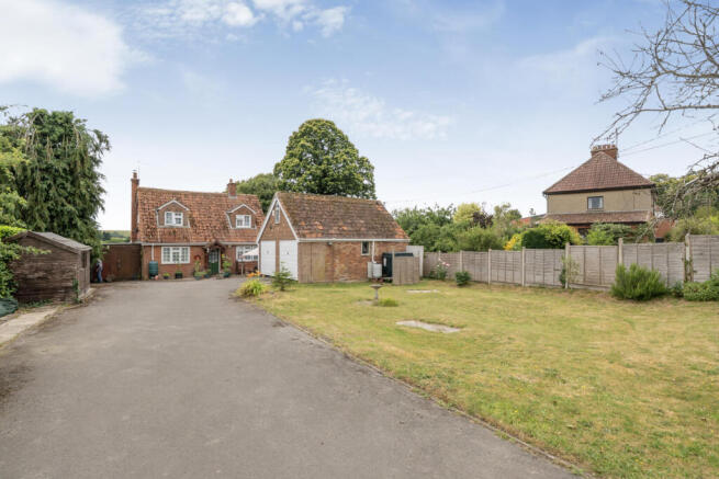5 bed property, in Spin Hill, £550,000