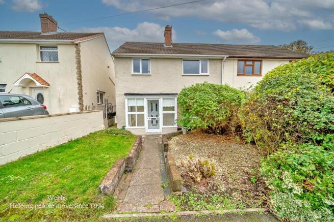 3 bed property, in Smillie Place, £180,000