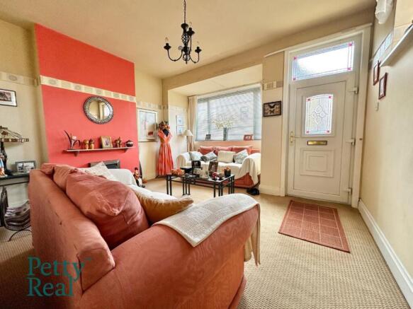 2 bed property, in Varley Street, £110,000